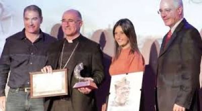 Comunidad jud�a reconoce a Cardenal Sturla por su trabajo en derechos humanos y la paz