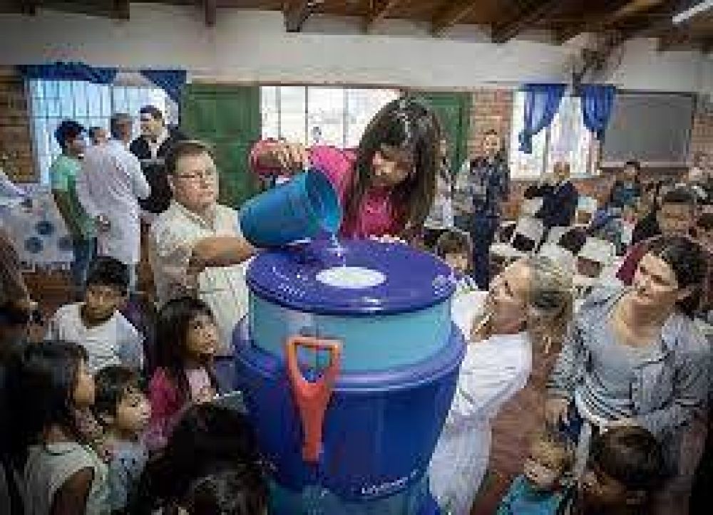 Proyecto Agua Segura, una empresa social que trabaja en la crisis del agua
