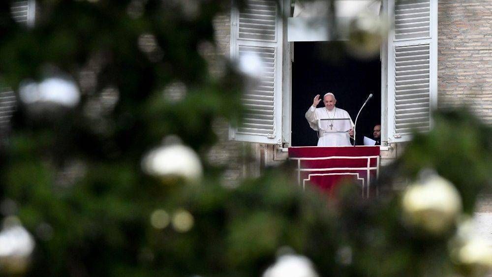 ngelus del Papa: no es suficiente creer en Dios, hay que purificar la fe todos los das