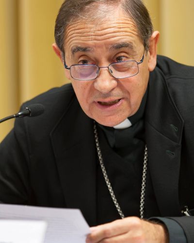 Eliminar el secreto pontificio garantizando la confidencialidad: Claves de los nuevos documentos