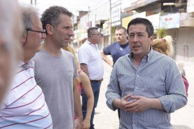 Nardini inaugur� la semipeatonal Eva Per�n en Grand Bourg