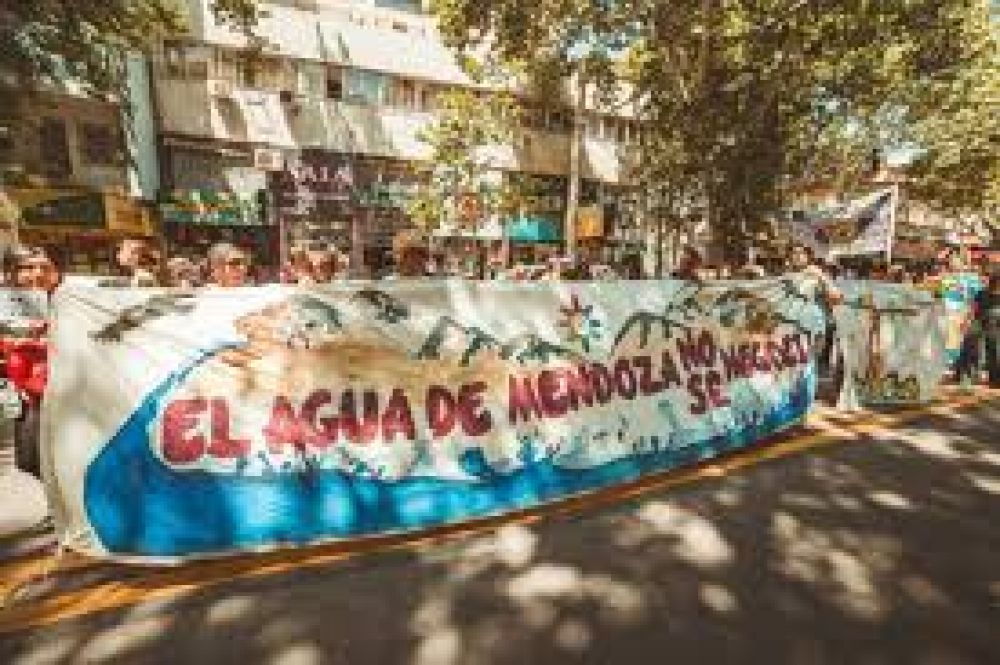 Polémica en Mendoza por una nueva ley de Minería