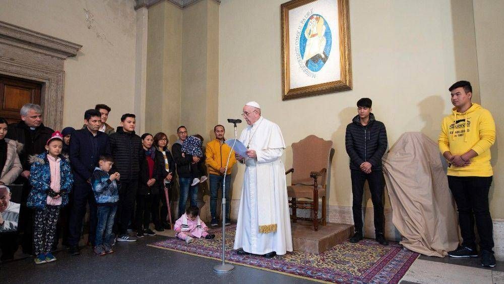Migraci�n. El Papa: �el problema no se resuelve bloqueando barcos�