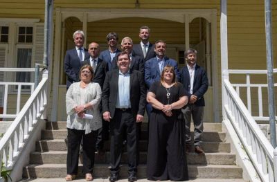 Casi 100 funcionarios ya forman parte del gabinete de Montenegro