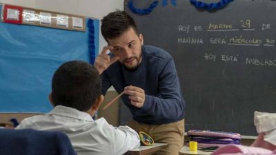 El profesor sordo que rompe las barreras de la inclusi�n laboral