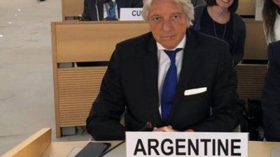 El caso del embajador en apuros