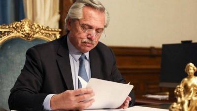 El �fernandismo�: los primeros pasos de una aventura muy incierta