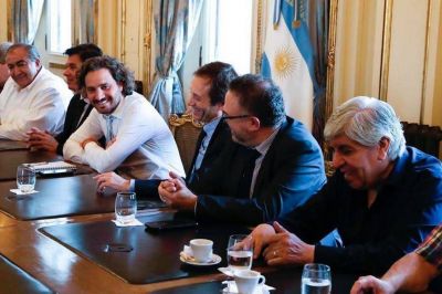 El Gobierno dispondr� un aumento salarial por decreto en el sector privado