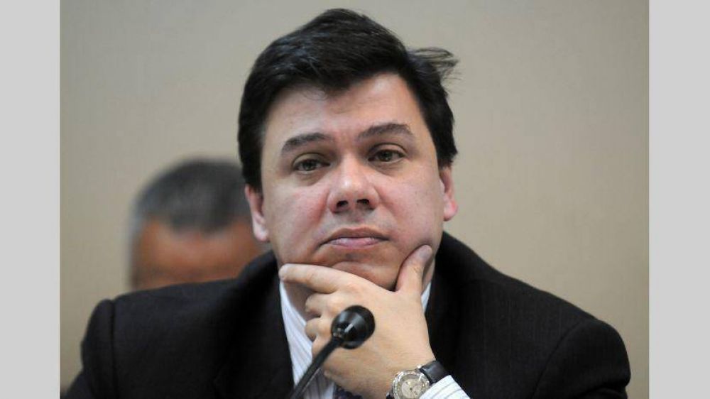 Desde el Gobierno aseguran que �no hay suspensi�n ni postergaci�n de paritarias�