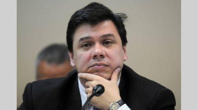 Desde el Gobierno aseguran que �no hay suspensi�n ni postergaci�n de paritarias�