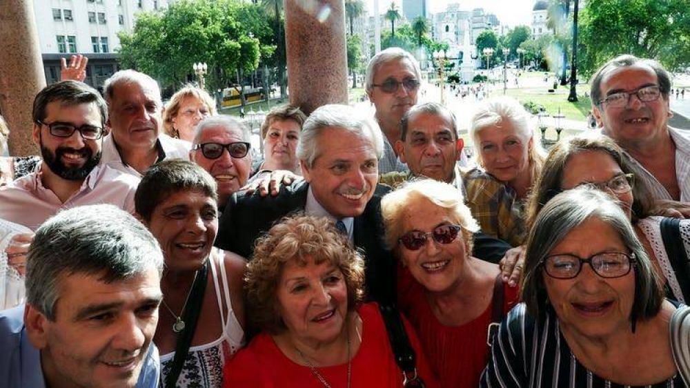 Jubilaciones: Alberto Fern�ndez prometi� que habr� un aumento en marzo y el viernes pagar�n el bono de cinco mil pesos