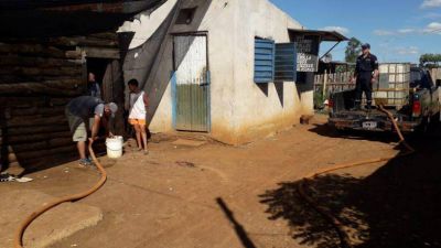 Tienen agua gracias a los bomberos voluntarios