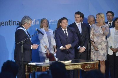 Las cinco medidas que tomar� el Gobierno para empezar a reducir la pobreza y generar empleo genuino