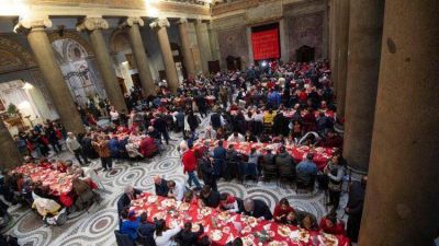 Navidad en la mesa con los �ltimos, los favoritos de Dios