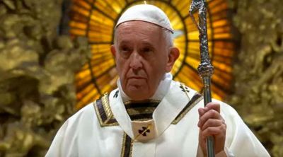 El Papa en Navidad: Amen la Iglesia as� no sea perfecta y sirvan al pr�jimo as� no cambie