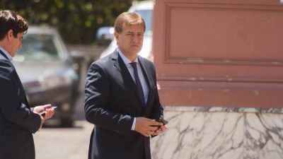 El gobernador de Mendoza suspendi� la aplicaci�n de la nueva ley de miner�a luego del fuerte rechazo social