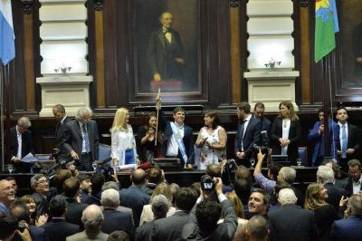 Axel Kicillof y la oposici�n negocian contrarreloj por la sanci�n de la Ley Impositiva en la provincia de Buenos Aires