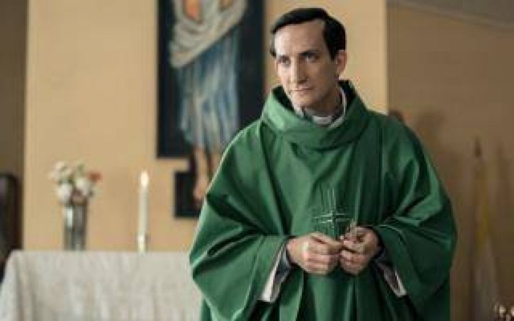 Municipalidad de Escobar recibe agradecimiento de Netflix por su colaboración en el film Los dos Papas
