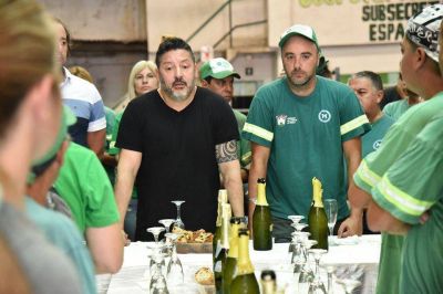 Merlo: Los trabajadores municipales se reunieron con Men�ndez