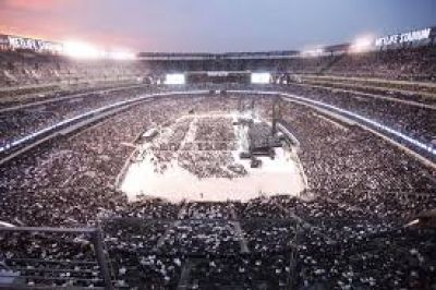 EE.UU.: m�s de 92.000 jud�os celebran el Siyum Hashas en un estadio de Nueva Jersey