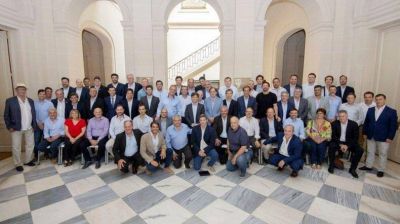 Se destrab� la negociaci�n tras la reuni�n de Axel Kicillof con intendentes opositores