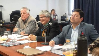 El presidente del IMAS afirm� que todas las obras de agua y cloacas de los �ltimos a�os se hicieron con recursos de la provincia