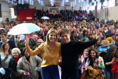 Ca�uelas: La intendenta Marisa Fassi donar� parte de su sueldo a centros de jubilados