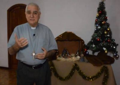 Mons. Lozano: �Si quer�s algo nuevo, desacom�date�