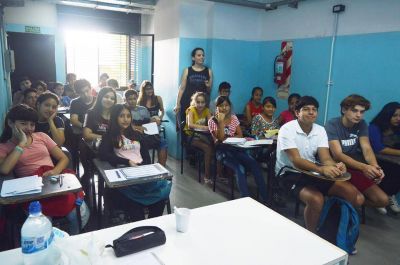 Clases gratuitas de apoyo escolar