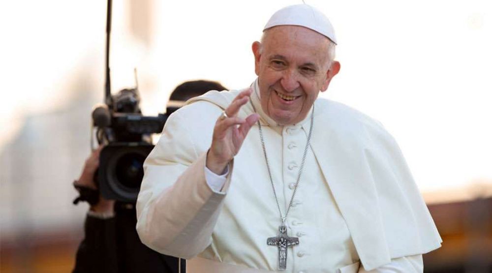 El Papa pide acoger a los nufragos exhaustos que llegan a nuestras costas
