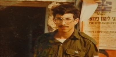 Israel libera 2 prisioneros sirios