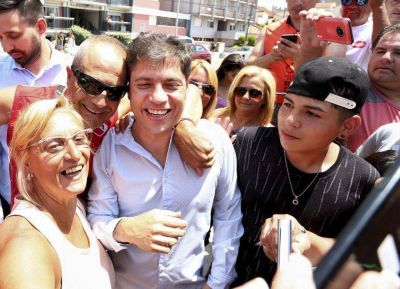 Llega Kicillof a Mar del Plata para lanzar las actividades de la temporada