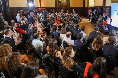 Ley Micaela: el presidente y su gabinete se capacitaron contra la violencia machista
