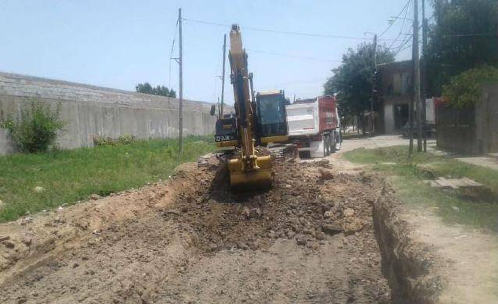 En Don Torcuato, el municipio tigrense comenz una nueva obra de pavimentacin
