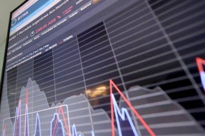 Mal arranque de semana para bonos argentinos: se hundieron hasta casi 8%