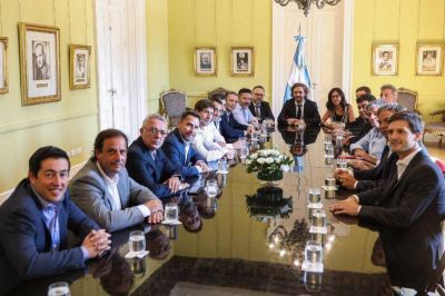 Intendentes del peronismo se reunieron con Cafiero para coordinar el control de Precios Cuidados