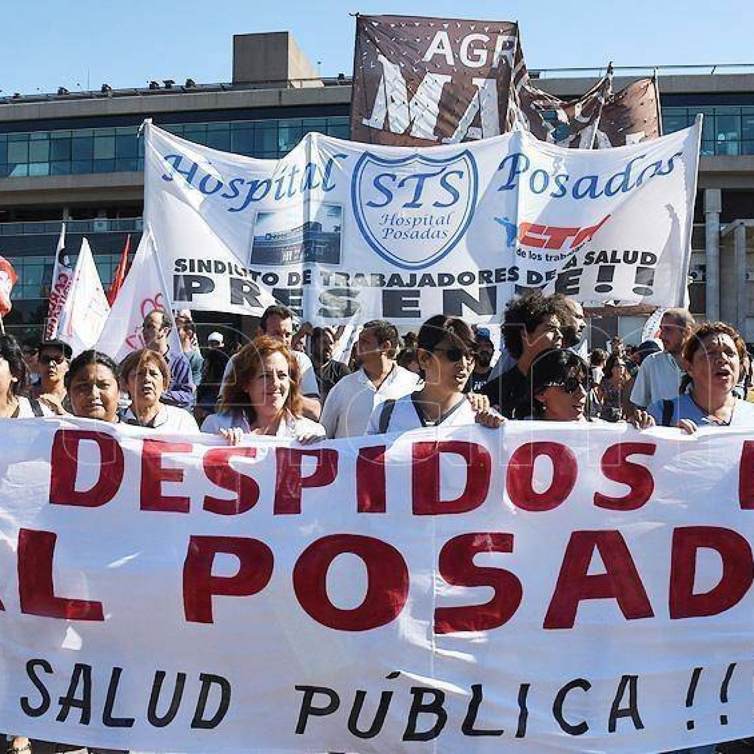 Como En El Inti Despedidos Del Hospital Posadas Piden Ser Reincorporados