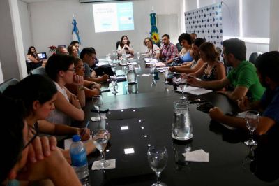 Mariel Fern�ndez se reuni� con representantes provinciales y locales de la Red P�blica de Salud AMBA