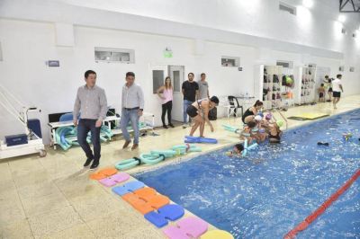 Nardini visit� la Colonia de Vacaciones en el Polideportivo de Los Polvorines