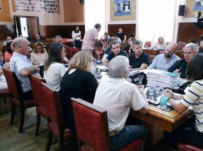 Jorge Gonz�lez: �Cada obra tiene su financiamiento asegurado�