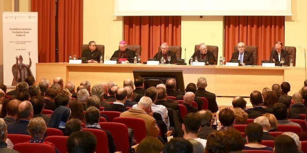Espaa: Presentada la nueva seccin del Instituto Juan Pablo II en Madrid