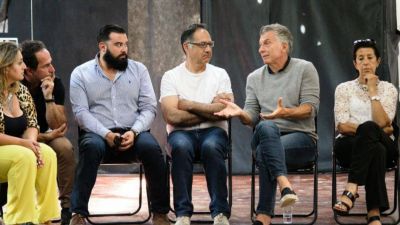 Macri culp� a sus ex funcionarios por la deuda y atac� a la UCR