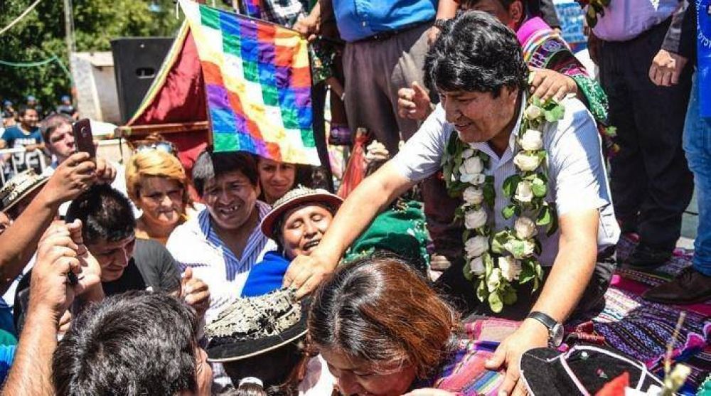 Evo Morales visit Pilar y sinti el acompaamiento de la colectividad boliviana