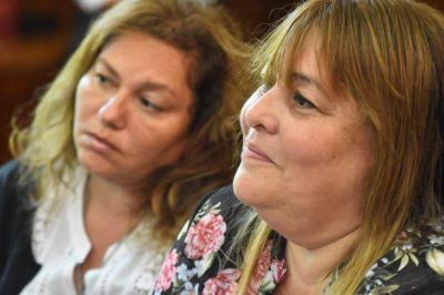 Tarjetas alimentarias: Hourquebi� advirti� �discrecionalidad� en las entregas durante la gesti�n de Arroyo