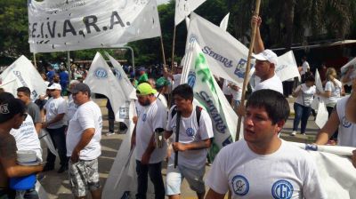 Paritarias: Trabajadores del vidrio acordaron nuevo aumento salarial
