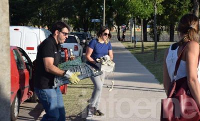 Exitosa recolecci�n de residuos electr�nicos en el Parque del Bicentenario