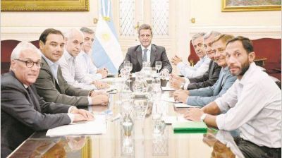 Provincias opositoras reclaman libertad para sus negociaciones
