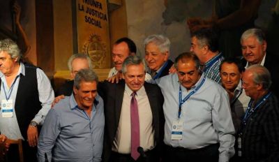 Cumbre cegetista con las sumas fijas y la postergaci�n paritaria como eje de debate