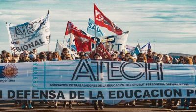 Arcioni les debe salarios desde julio y los docentes no iniciarn las clases en Chubut