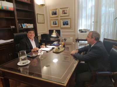 Importante encuentro entre Zannini y el titular de la AGAE